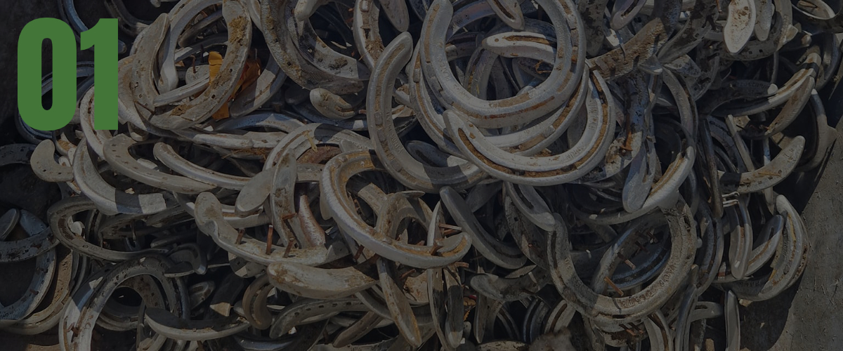 Alluminium scrap metal horseshoes
